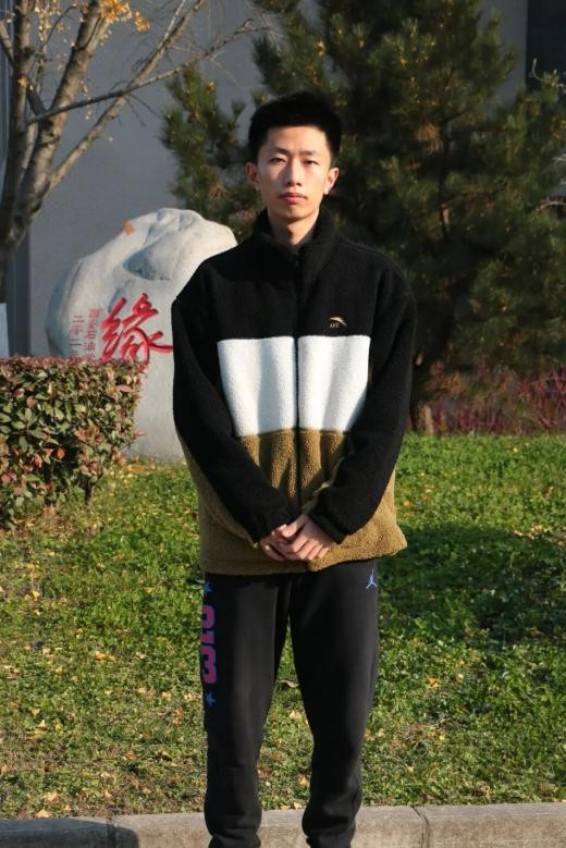 石油大学篮球冠军有哪些_石油大学篮球队_石油大学篮球场随便进么