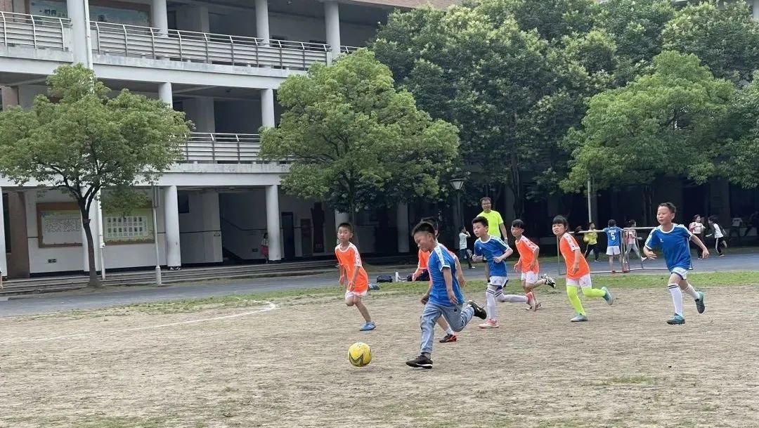 白马湖杯2020_滨江区白马湖杯足球赛2019_滨江区白马湖杯足球冠军