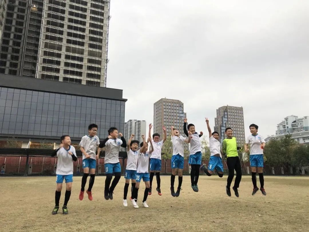 滨江区白马湖杯足球冠军_滨江区白马湖杯足球赛2019_白马湖杯2020