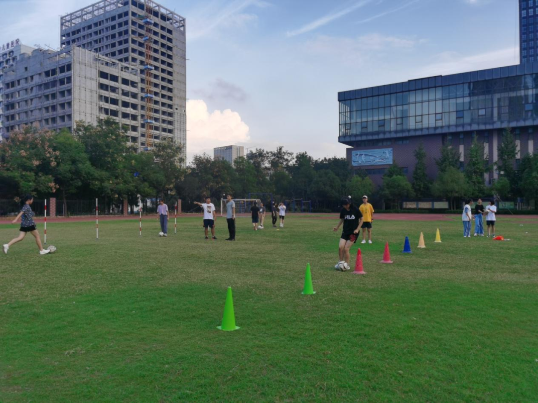 滨江区白马湖杯足球赛2019_滨江区白马湖杯足球冠军_白马湖杯2020