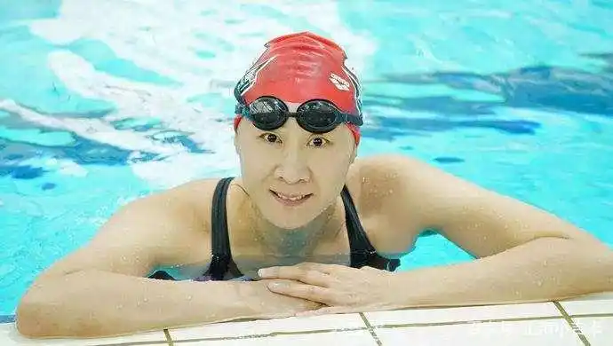 中国的足球名人_历史上中国足球名人_中国足球历史人物